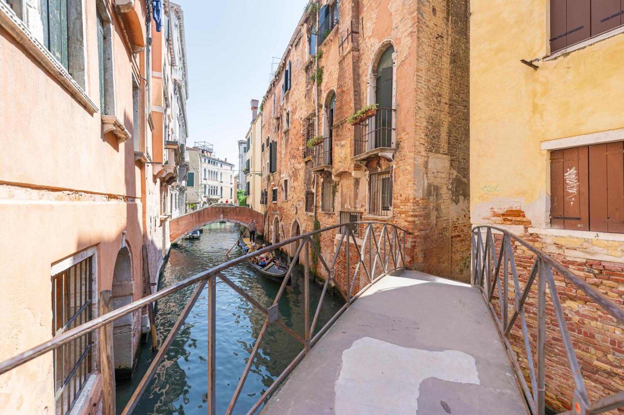 Ferienwohnung Luxury Penthouse With Terrace Venedig Exterior foto